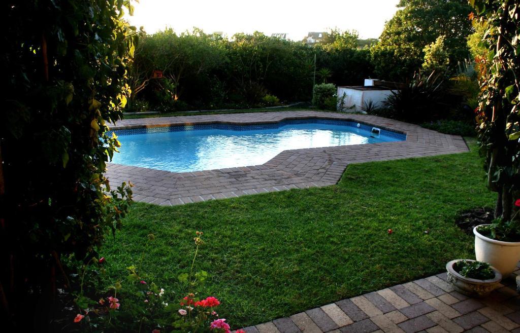 Milkwood Country Cottage St Francis Bay Exterior photo