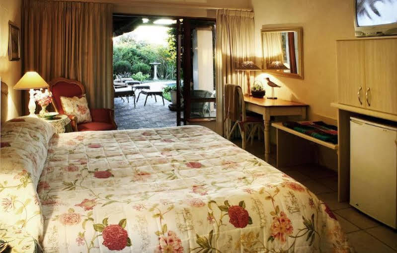 Milkwood Country Cottage St Francis Bay Exterior photo
